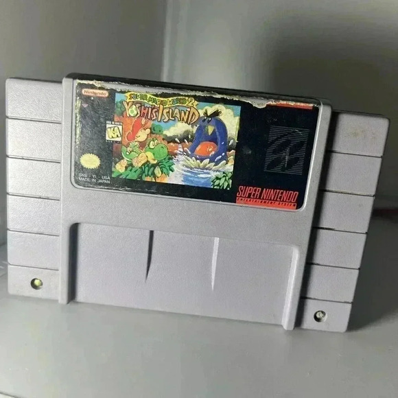 Super Mario World 2: Yoshi's Island (SNES Super Nintendo) Authentic Cart Tested - Picture 1 of 6